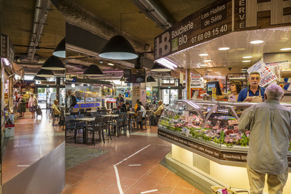 France, Hérault (34), Sète, Les Halles, marché couvert