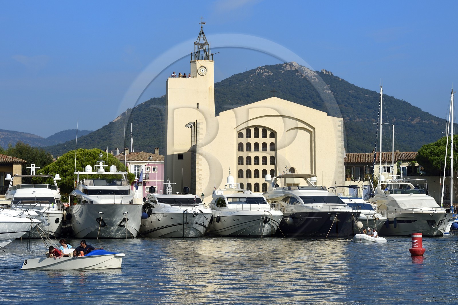 France, Var (83),  golfe de Saint-Tropez, la cité lacustre de Port-Grimaud, l'église oecuménique Saint-François d'Assise
