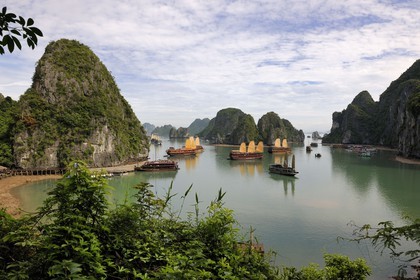 Vietnam, Quang Ninh Province, Halong Bay, listed as World Heritage by UNESCO, at Bo Hon island
