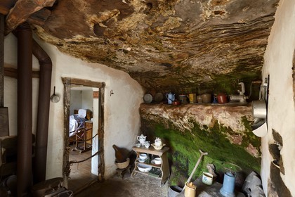France, Bas-Rhin, parc regional des Vosges du nord (Northern Vosges Regional Natural Park), Eschbourg, Maisons des Rochers (Rocks houses) of Graufthal, semi-troglodytic houses of the 18th century and inhabited until 1958, bedroom