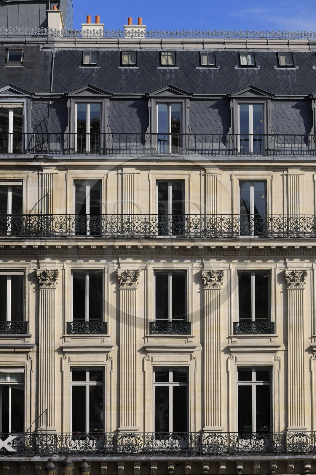 France, Paris (75), immeuble de la place de l'Opéra