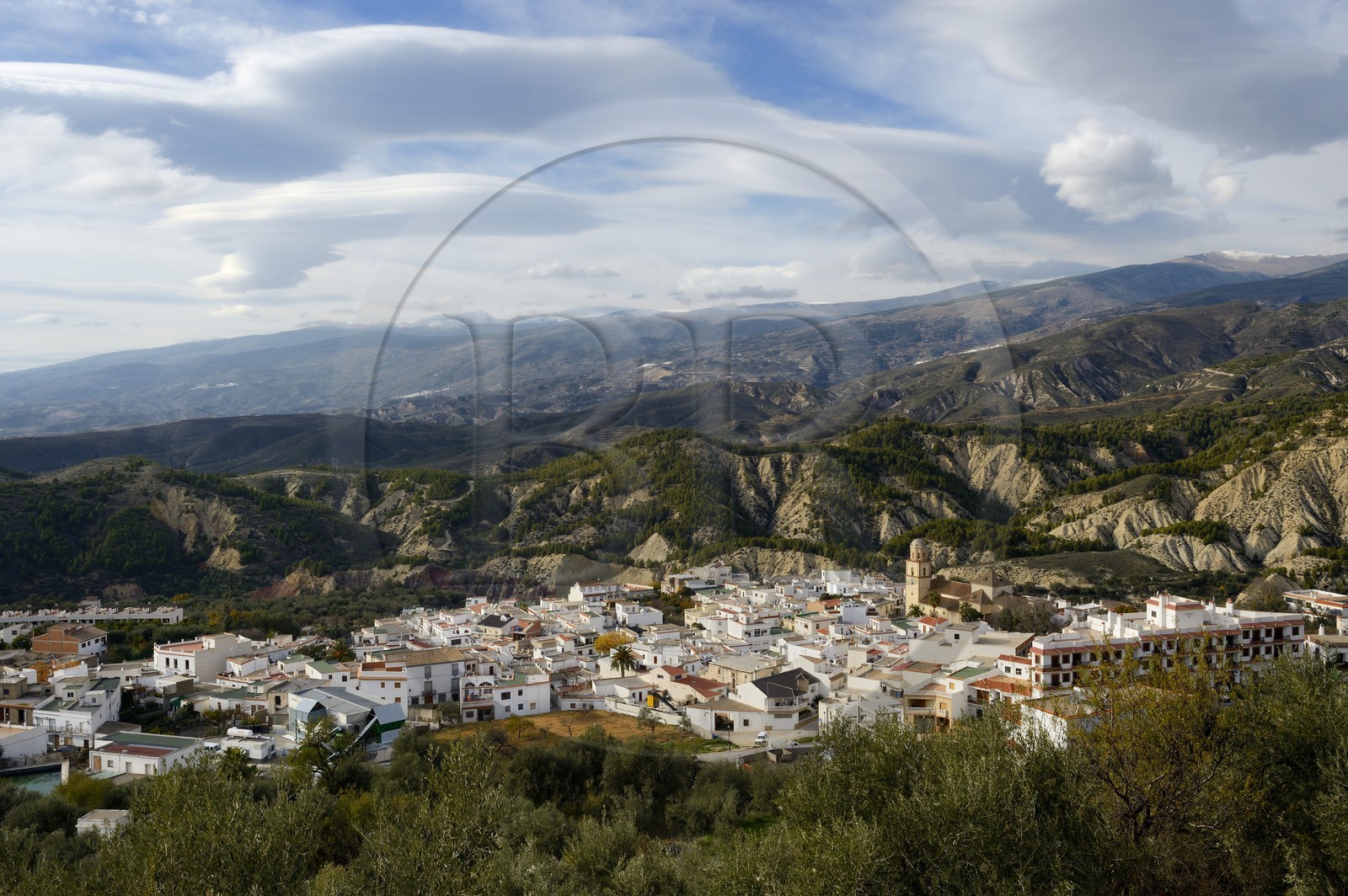 Espagne, Andalousie, Province d'Almeria, Alcolea dans la region des Alpujarras, la Sierra Nevada en arrière plan