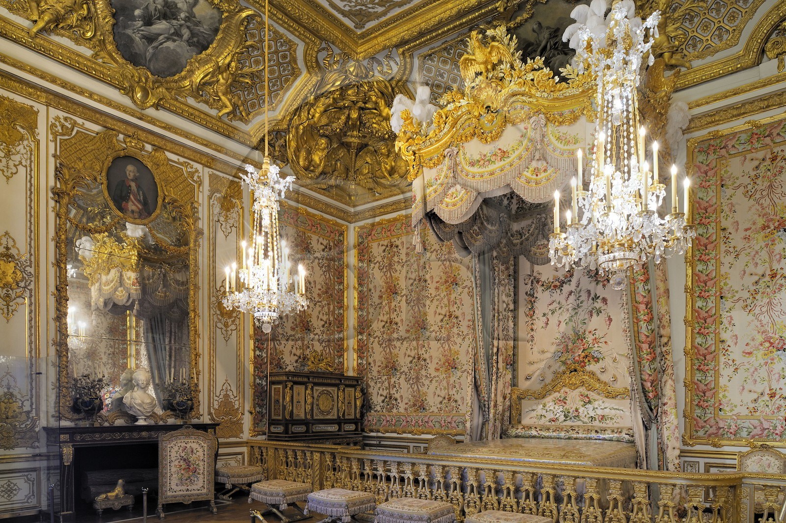 France, Yvelines (78), château de Versailles, classé Patrimoine Mondial de l'UNESCO, les Grands Appartements, la chambre de la Reine