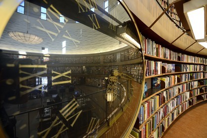 Suède, Stockholm, la bibliothèque publique de Stockholm (Stockholms stadsbibliotek) de 1928 par l'architecte suédois Gunnar Asplund, l'intérieur de la rotonde