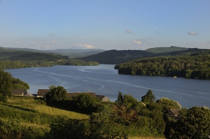 France, Nièvre (58), lac de Pannecière