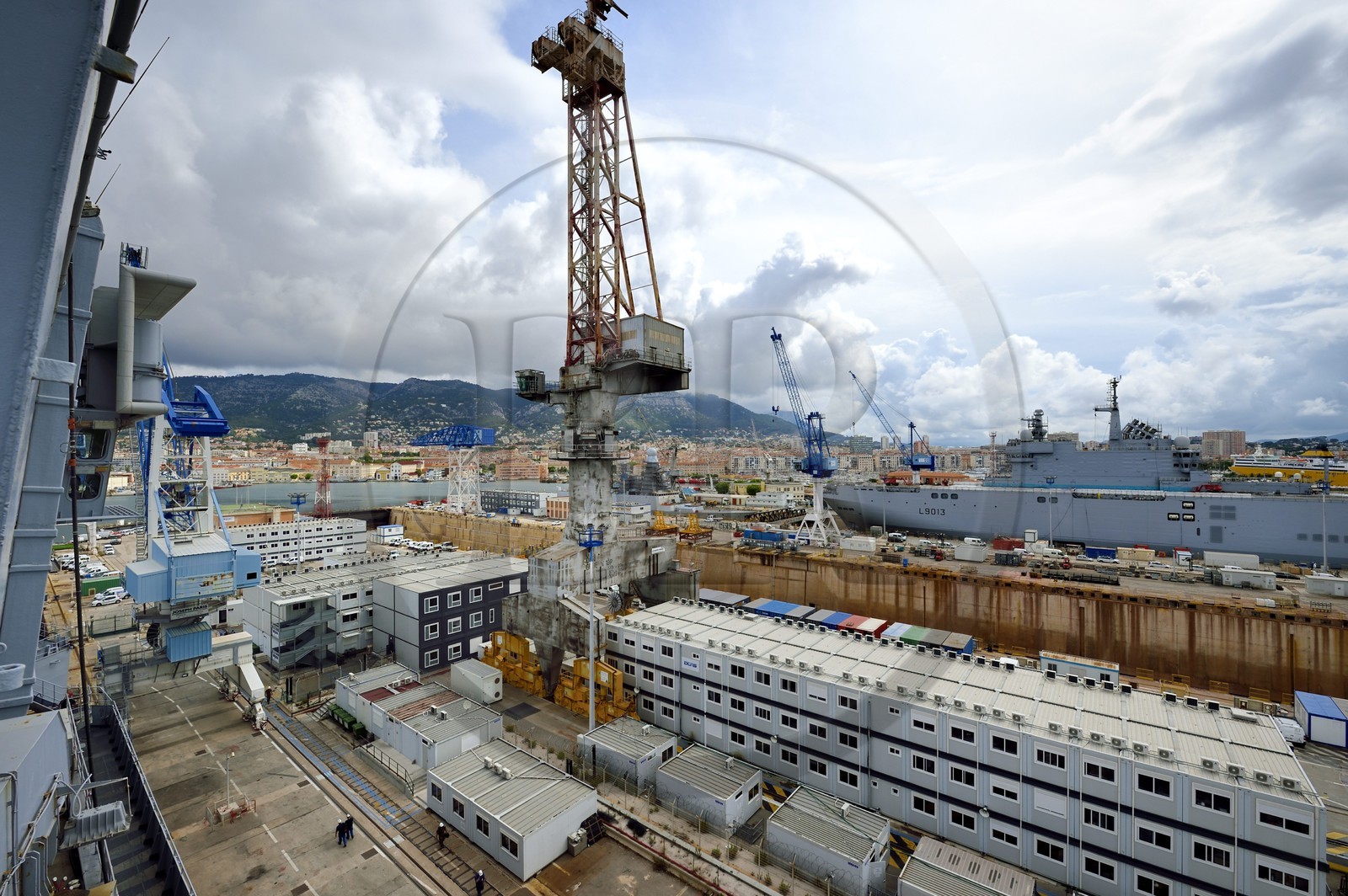 France, Var, Toulon, the naval base (Arsenal), Mistral (L9013) lead ship of the amphibious assault ship, a type of helicopter carrier, of the French Navy