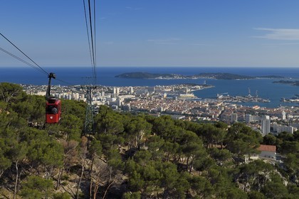 France, Var, Toulon, the cable car from the Mont Faron, the city and the naval base (Arsenal) in the Rade (Roadstead) in the background