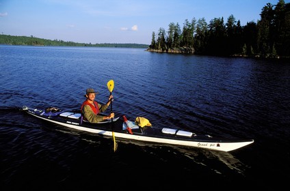 Canada, Quebec Province, La Verendrye Wildlife Reserve, sea kayak on the lake Victoria