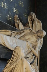 France, Paris, ile de la Cite, Notre-Dame Cathedral, Saint-Guillaume chapel, Henri Claude d’Harcourt mausoleum by Jean-Baptiste Pigalle