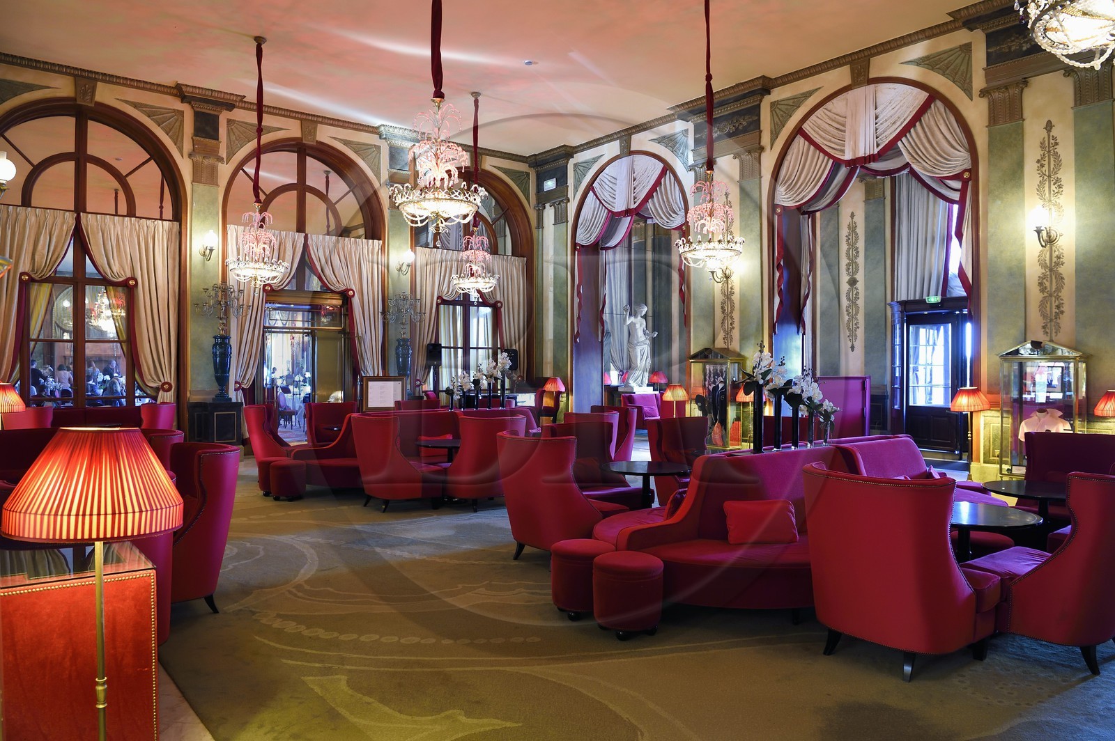 France, Calvados (14), Pays d'Auge, Deauville, l'Hotel Royal Barriere, le lobby