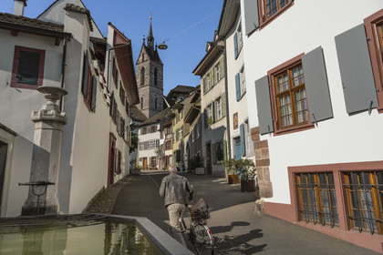 Switzerland, Basel, Old town of Greater Basel (left bank), Petersgasse Street and St. Peter's reformed church (Peterskirche)