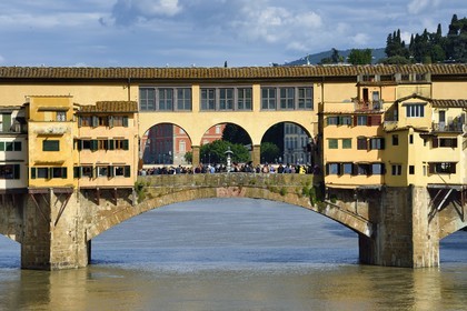 Italie, Toscane, Florence, centre historique classé Patrimoine Mondial de l'UNESCO, le Ponte Vecchio sur l'Arno