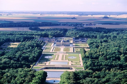 France, Seine et Marne, castle of Vaux le Vicomte (aerial view)