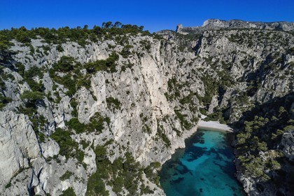 France, Bouches du Rhone, Marseille, National Park of the Calanques, Calanque En Vau (cove) and its beach (request for authorization necessary before publication)