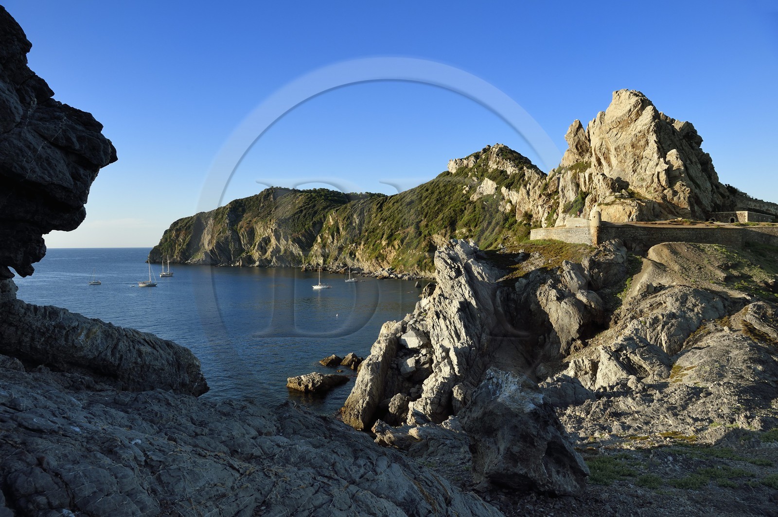 France, Var (83), Iles d'Hyères, parc national de Port Cros, Ile de Porquerolles, la batterie des Mèdes au cap des Mèdes
