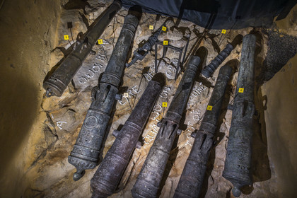 France, Morbihan (56), Port-Louis, la citadelle de Port-Louis, musée national de la Marine, partie consacrée à l'archéologie en mer, canons de l'épave du Mauritius, échoué en 1609 au large du Gabon