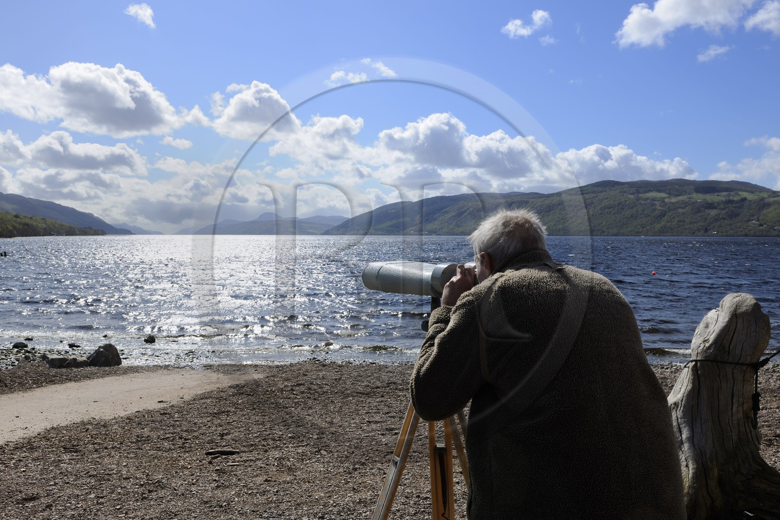 United Kingdom, Scotland, Highlands, Loch Ness, Steve Feltham who is hunting Nessie since 1991