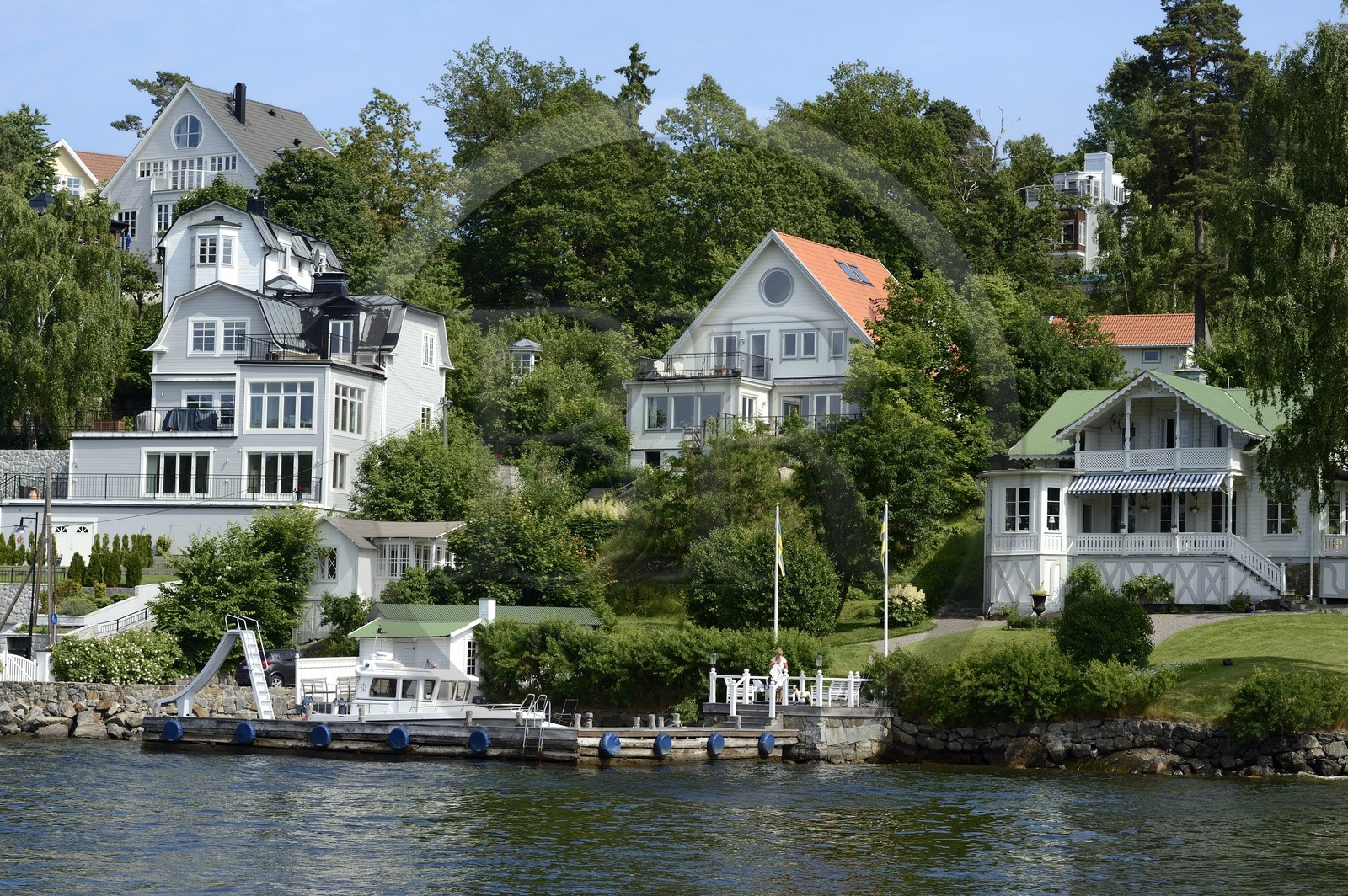 Suède, archipel de Stockholm, commune de Nacka, belles villas
