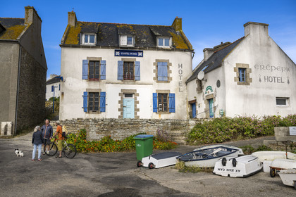 France, Finistère, Iroise Sea, Molene Island, the Kastell an Daol hotel restaurant on the port