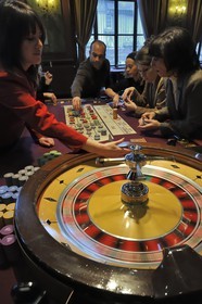 France, Calvados (14), Pays d'Auge, Deauville, le Casino, table de Roulette anglaise