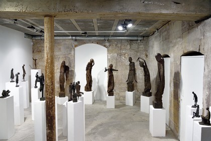 France, Paris, Galerie Schwab Beaubourg, galerie d'Art contemporain, exposition du sculpteur Marc Petit