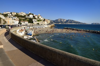 France, Bouches-du-Rhône (13), Marseille, quartier du Roucas Blanc, la Corniche JF Kennedy, plage du Prophète