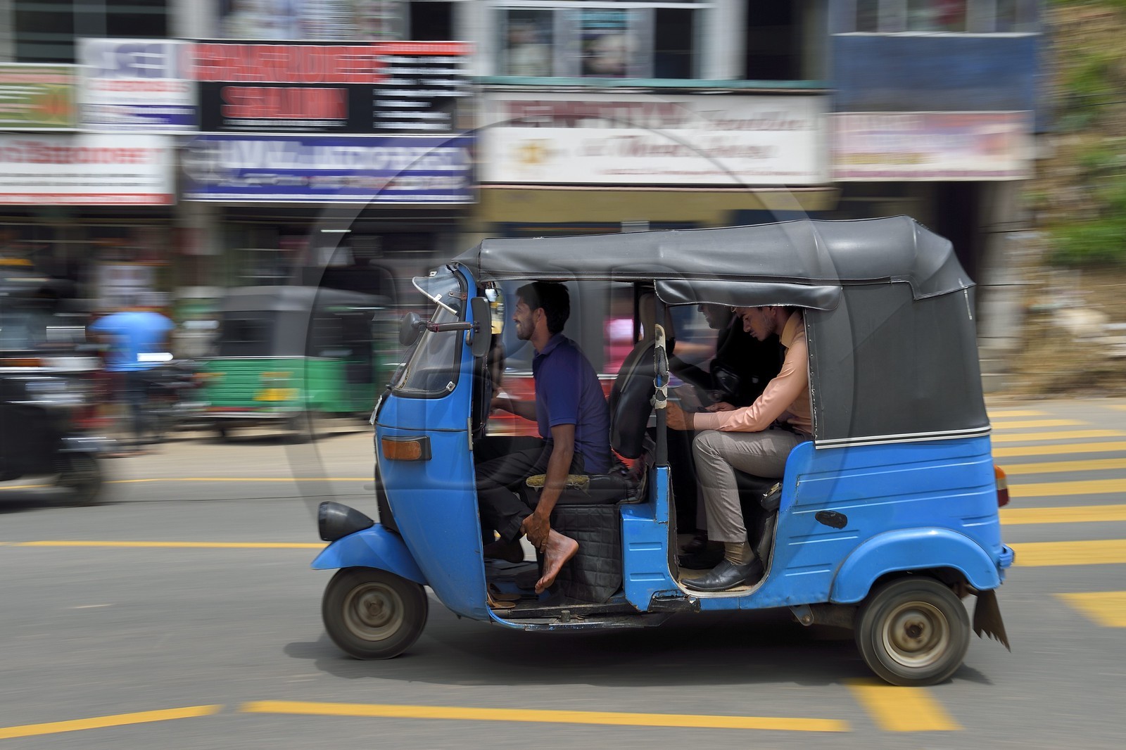 Sri Lanka, Province d'Uva, Bandarawela, tricycle moto-taxi