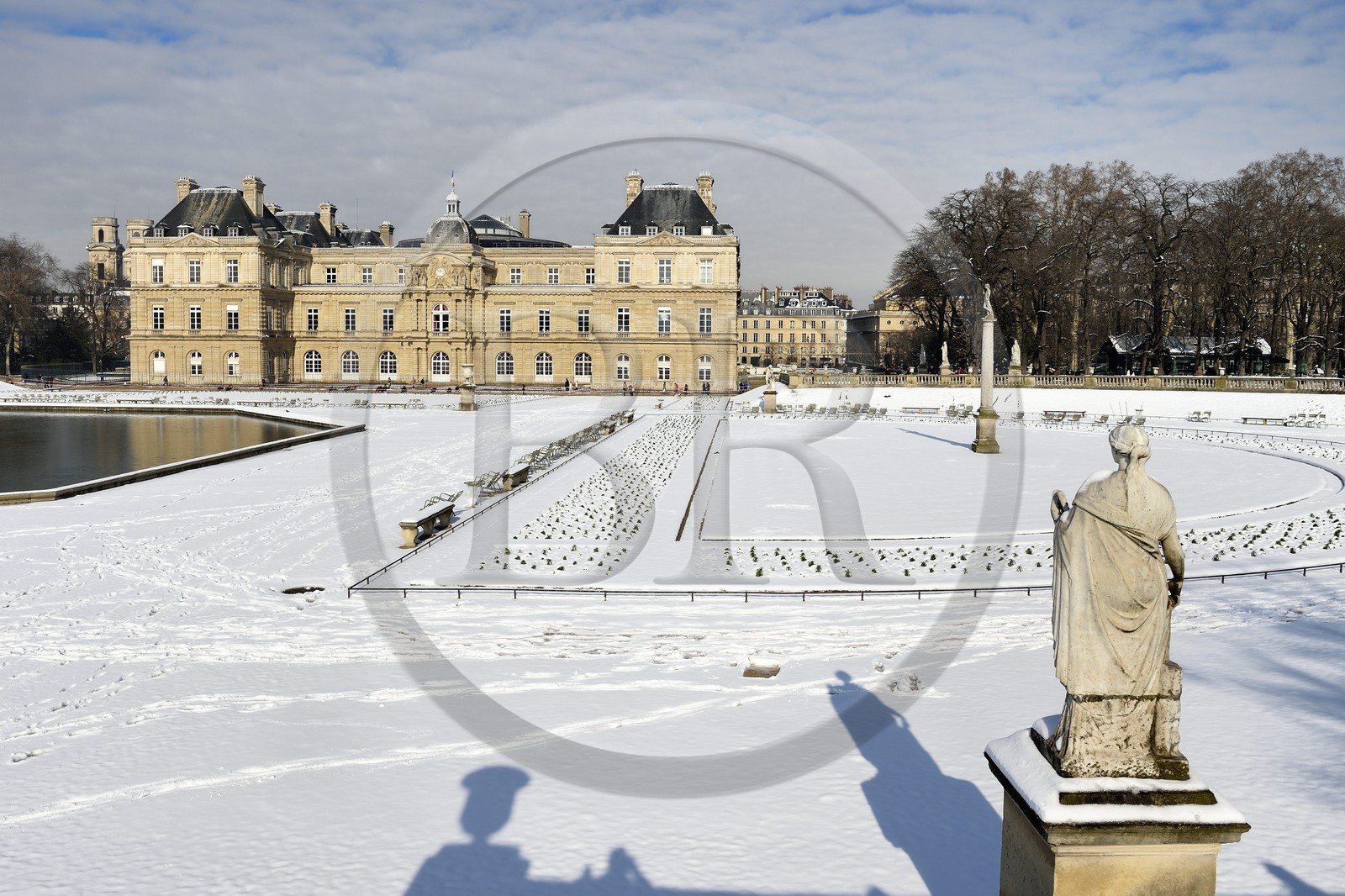 France, Paris (75), quartier Saint-Michel, le jardin du Luxembourg, le palais du Sénat