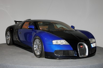 France, Haut-Rhin (68), Mulhouse, Cité de l’automobile - Musée national – Collection Schlumpf, Bugatti EB 16.4 Veyron de 2003