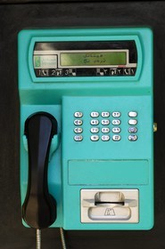 Egypte, Haute Egypte, vallée du Nil, Louxor, cabine téléphonique