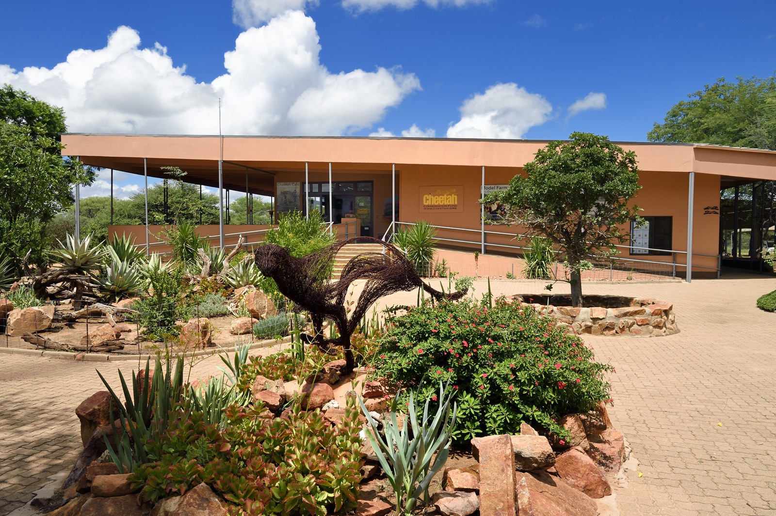 Namibie, Otjiwarongo, Cheetah Conservation Fund, centre de recherche et d'éducation, le batiment principal