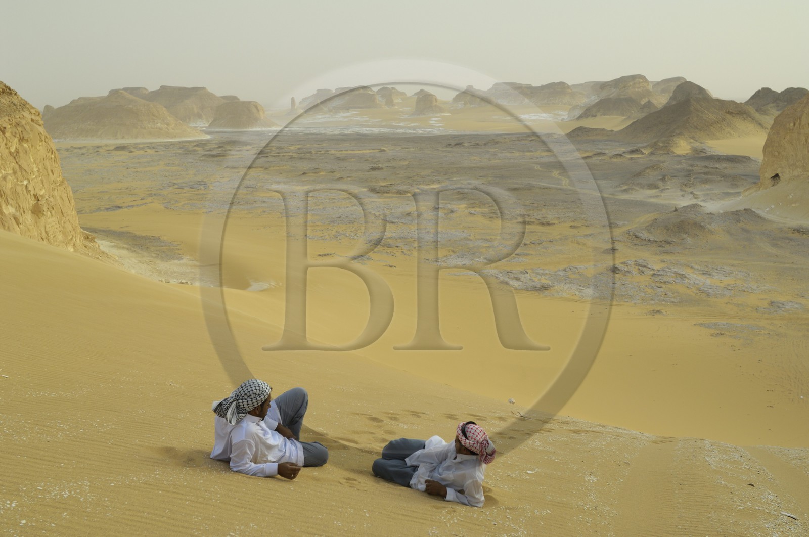 Egypte, désert libyque, le Désert Blanc à Agabat entre Bahareya et Farafra Egypte, désert libyque, le Désert Blanc à Agabat entre Bahareya et Farafra