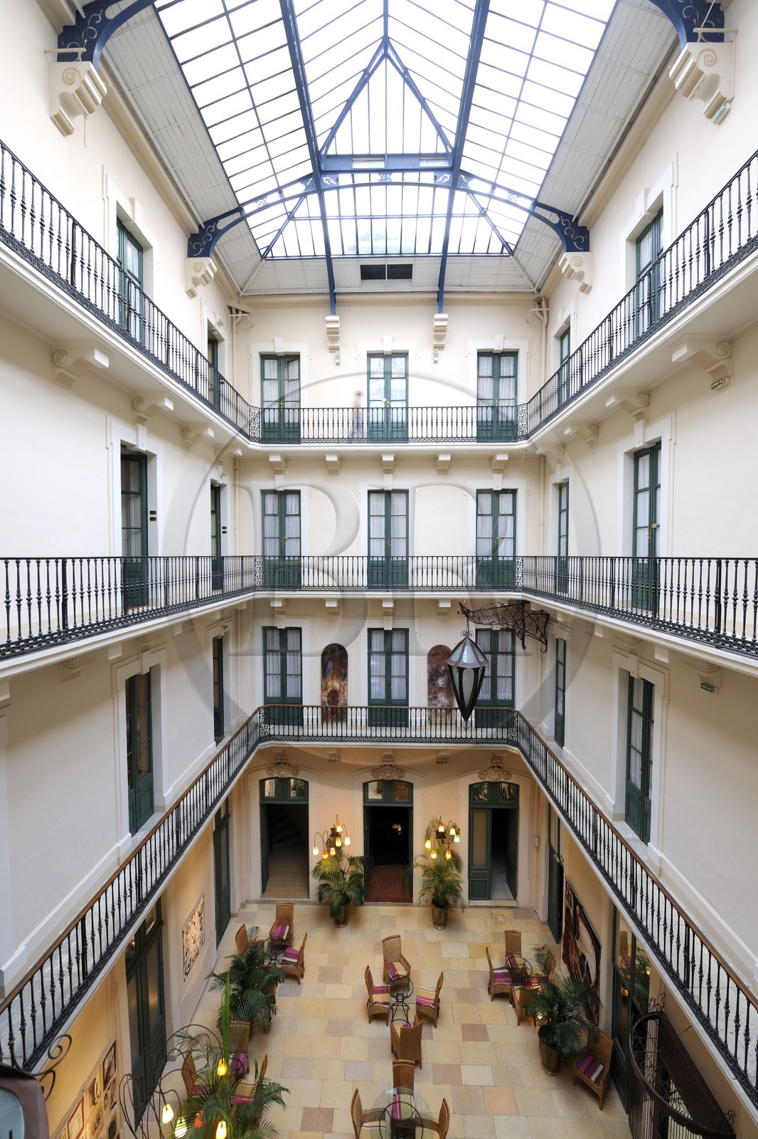 France, Hérault (34), Sète, le Grand Hotel, quai du Maréchal de Lattre de Tassigny, le salon