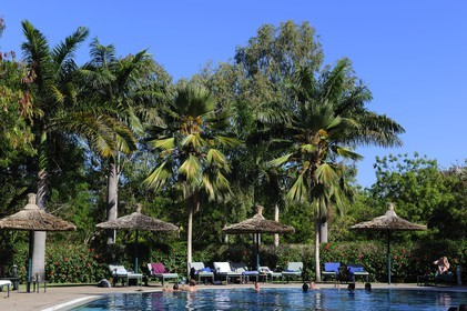 Tanzanie, Dar es-Salaam, l'hôtel Mövenpick, la piscine