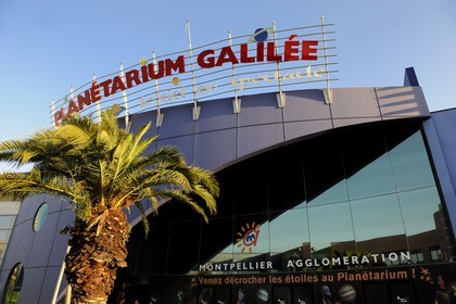 France, Hérault (34), Montpellier, Centre Commercial Odysseum, planetarium Galilée