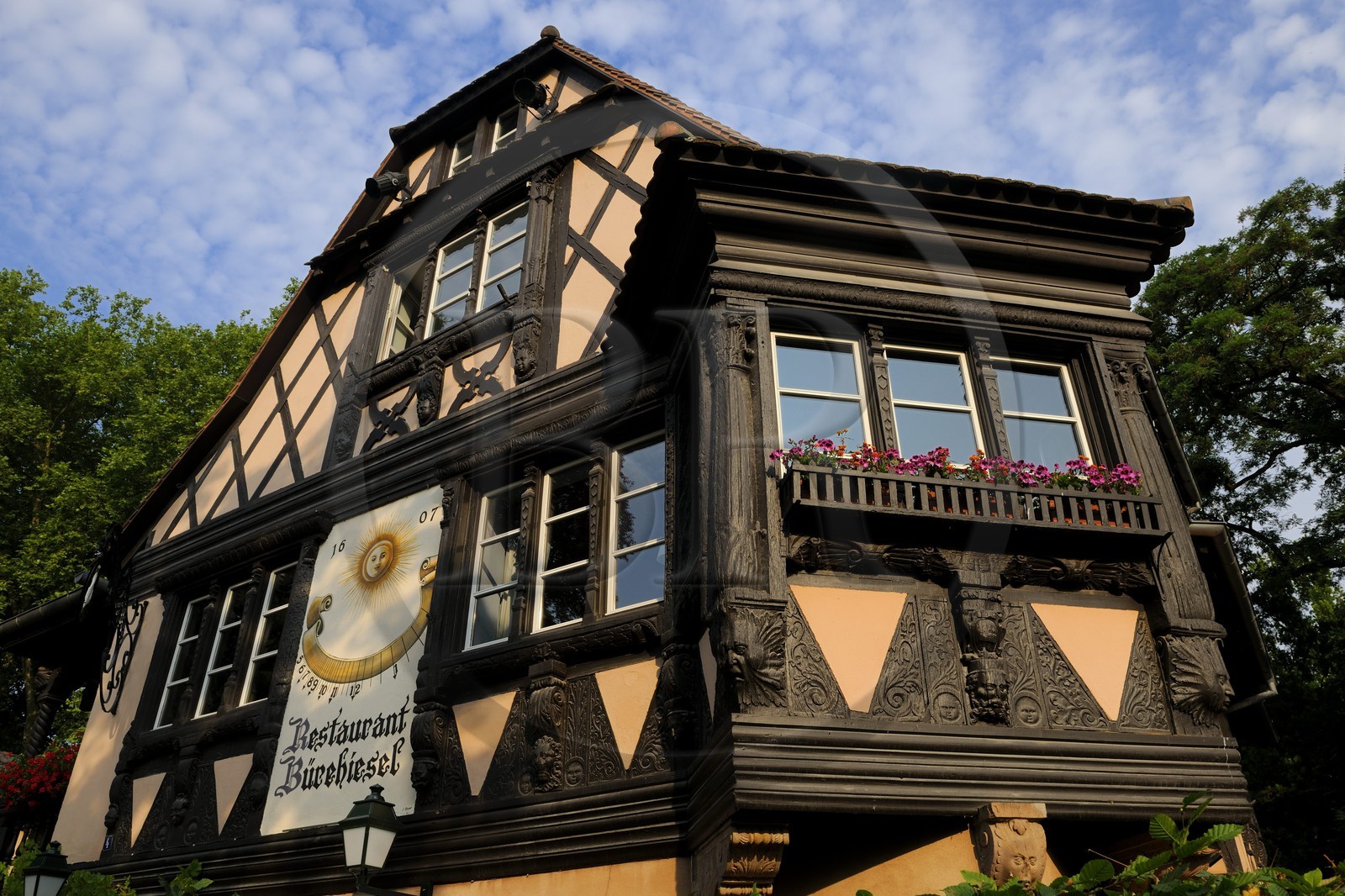 France, Bas-Rhin (67), Strasbourg, parc de l'Orangerie, le restaurant le Buerehiesel du chef Eric Westermann 1 Etoile Guide Michelin 2009