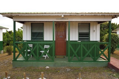 Gabon, province de Ogooué- Maritime, le Gavilo Lodge en bordure du Parc National du Loango