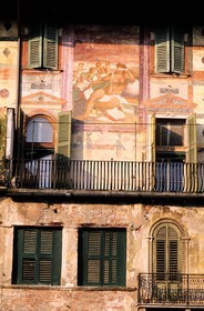 Italy, Venetia, Verona, Piazza Erbe, the Scala attics