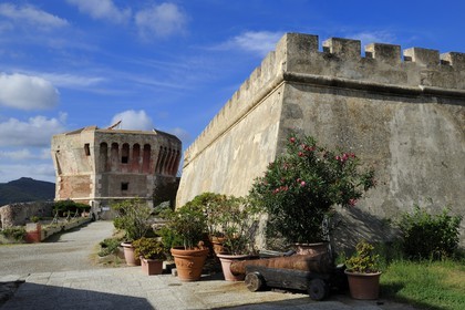 Italie, Toscane, l’Ile d’Elbe, Portoferraio, la Tour Torre del Martello et Musée Archéologique Linguella