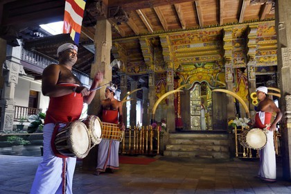 Sri Lanka, center province, Kandy, Temple of the Buddha Tooth (Sri Dalada Maligawa);  door giving access to the lower part of the sacred temple that contains the relic of Buddha's Tooth