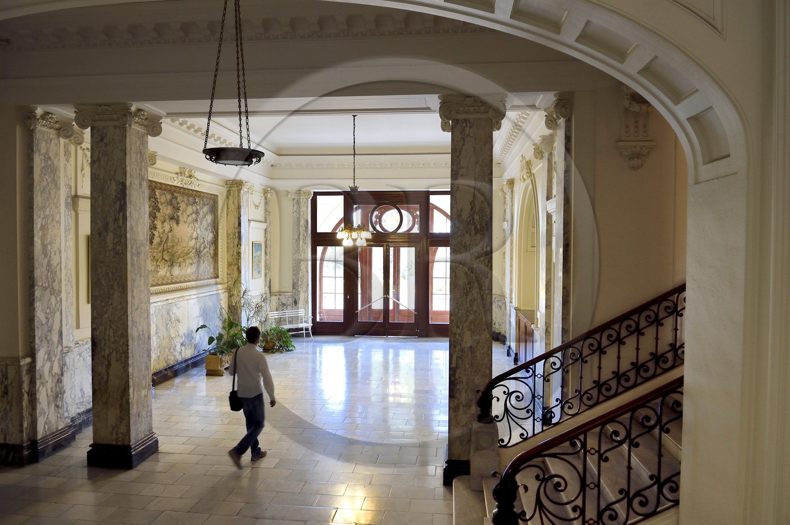 France, Alpes-Maritimes (06), Menton, l'ancien palace l'Imperial (1913) transformé en appartements privés