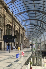 France, Bas-Rhin (67), Strasbourg, la verrière de la gare