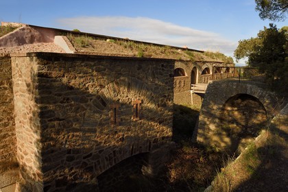 France, Var (83), Iles d'Hyères, parc national de Port Cros, Ile de Porquerolles, le Monastère orthodoxe Sainte-Marie dans un ancien fort