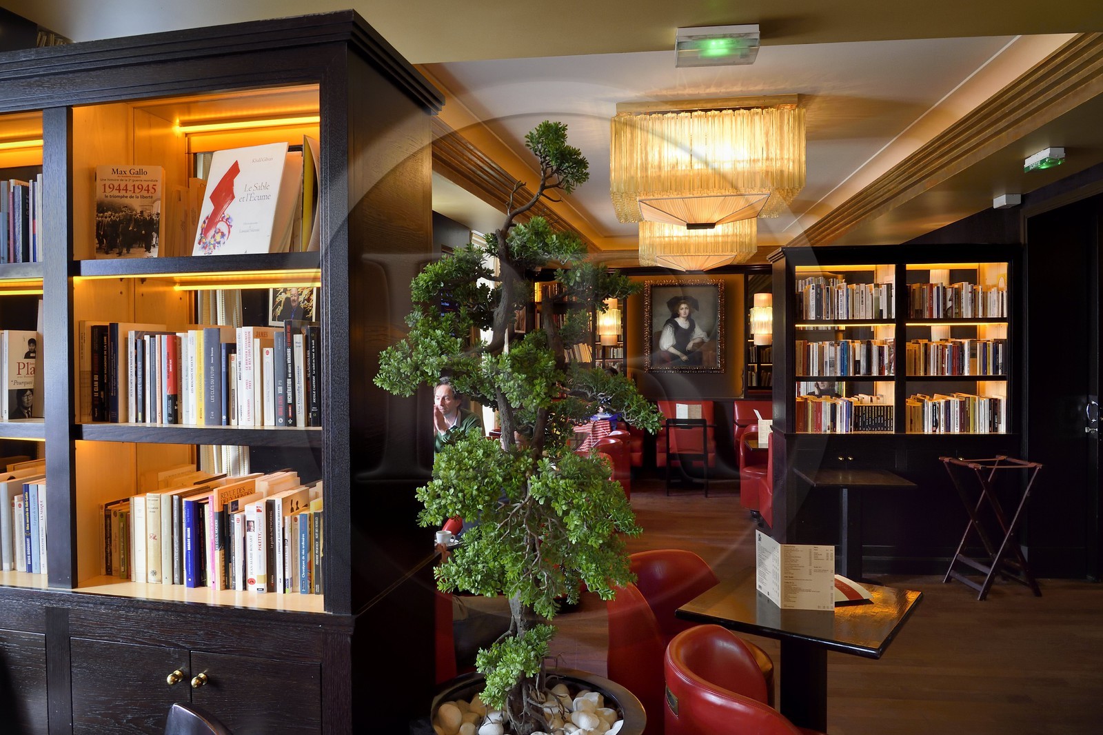 France, Paris (75), Carrefour de l'Odéon, Café les Editeurs