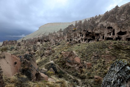 Turquie, Anatolie Centrale, province de Nevsehir, Cappadoce classée Patrimoine Mondial de l'UNESCO, ancien village troglodytique de Zelve