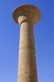 Egypte, Haute Egypte, vallée du Nil, Louxor, Karnak, classé Patrimoine Mondial de l'UNESCO, colonne du kiosque de Taharqa