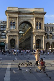 Italy, Lombardy, Milan, Piazza del Duomo and the entry of Vittorio Emmanuel II gallery, shopping arcade built on the 19th century by Giuseppe Mengoni