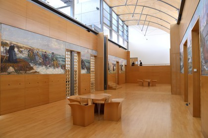 France, Finistère (29), Quimper, musée des Beaux Arts, la salle Lemordant, décor réalisé de 1906 à 1909 par le peintre Jean-Julien Lemordant pour le café de l’Epée