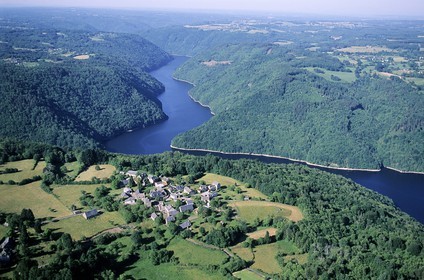 France, Correze, the Dordogne gorge under the village of Lavastroux (aerial view)