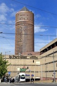 France, Rhone, Lyon, la Part-Dieu district, the La Part-Dieu Shopping Centre and the Tour du Credit Lyonnais Bank called the Pencil by architects Cossutta & Associates